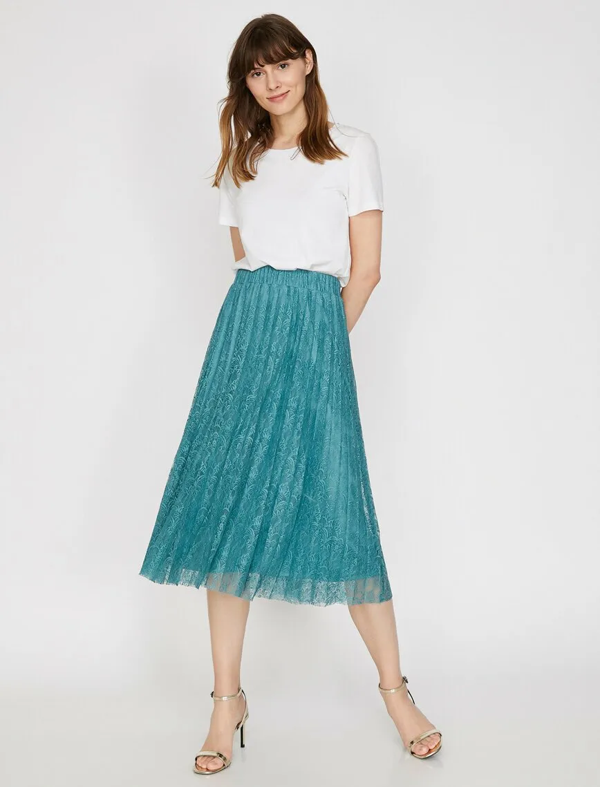 12268 Blue Lace Detailed Midi Skirt