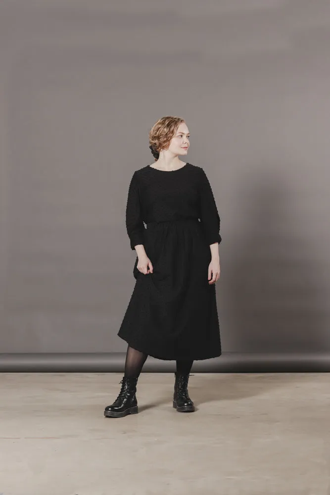 Ana Skirt Dot Black
