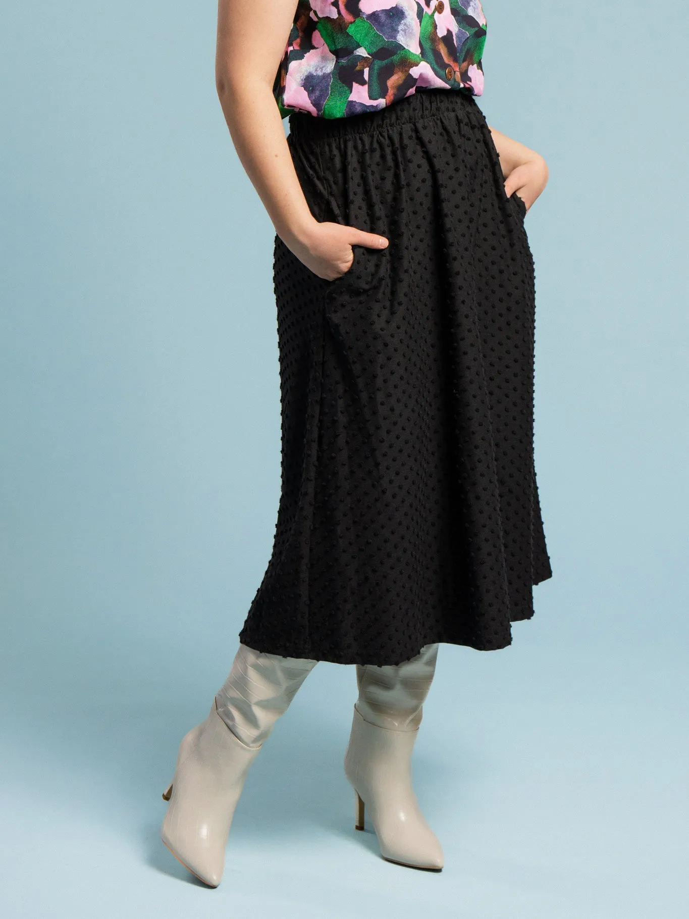 Ana Skirt Dot Black
