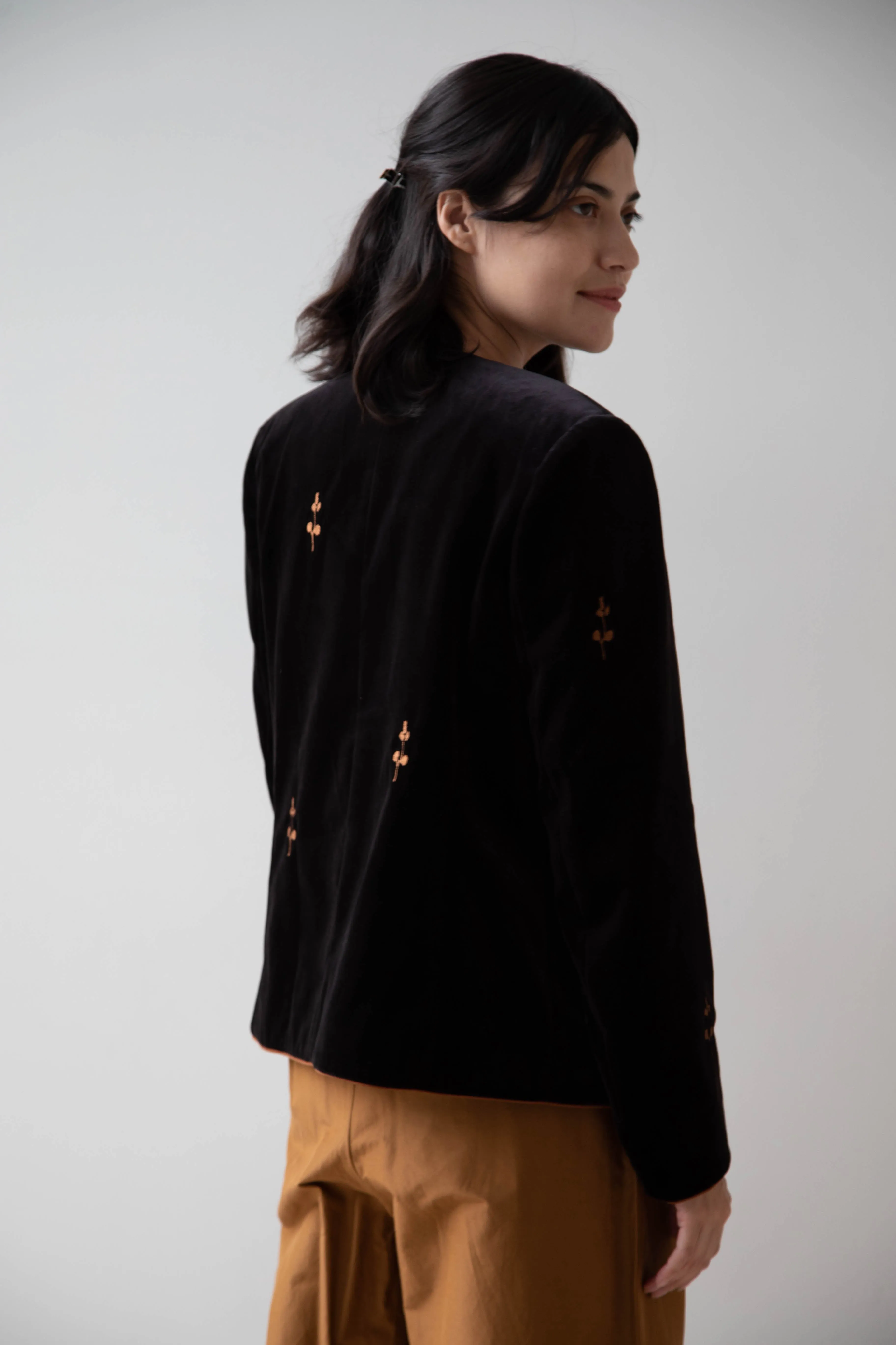 Delegan | Rose Jacket in Black