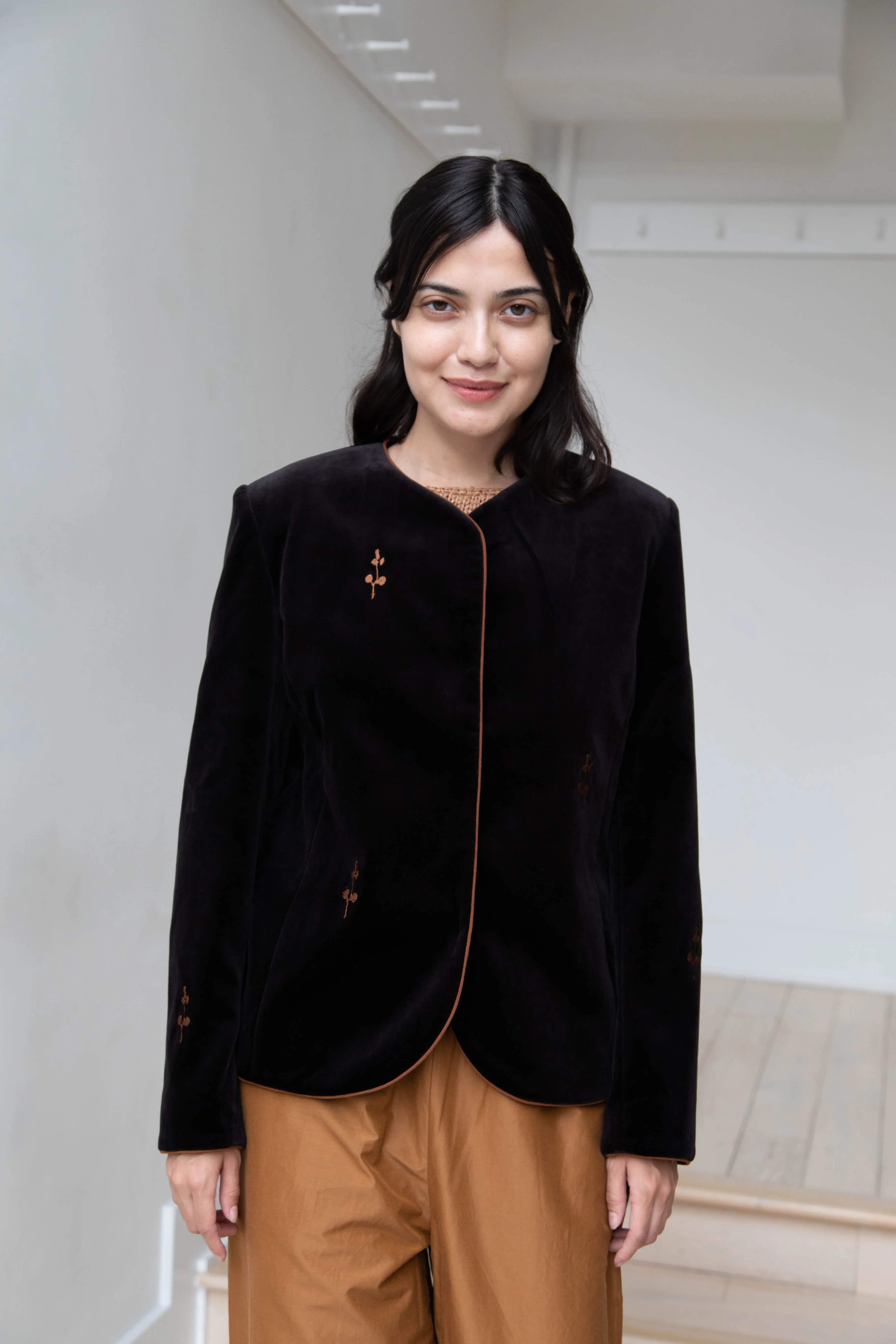 Delegan | Rose Jacket in Black